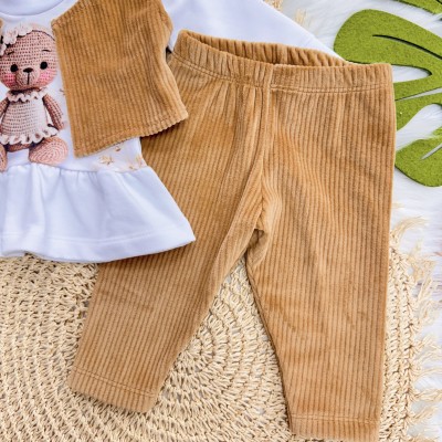 Conj. Colete, Blusa Ursinha de Crocê e Calça de Veludo Canelado - Areia